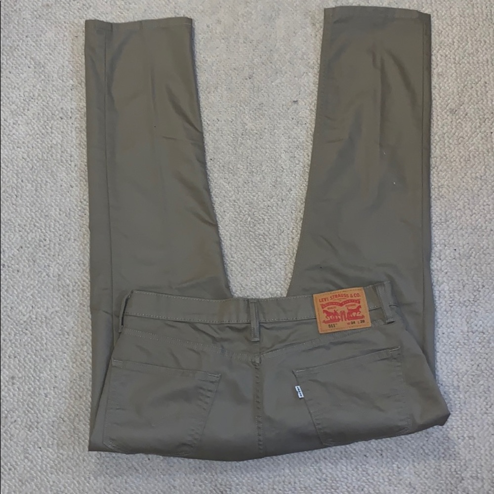 Men’s Levi Jeans Khaki color #511 cut sl stretch